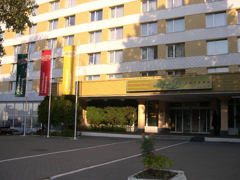 Hotel Druzhba Kyiv Exterior photo